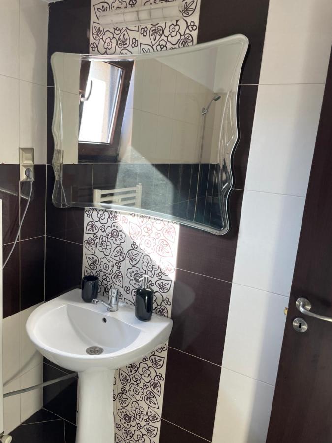 En Passant / A Time In Iasi Apartment Ngoại thất bức ảnh