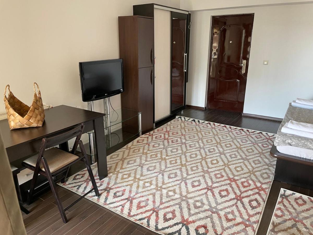En Passant / A Time In Iasi Apartment Ngoại thất bức ảnh