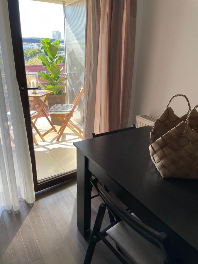 En Passant / A Time In Iasi Apartment Ngoại thất bức ảnh
